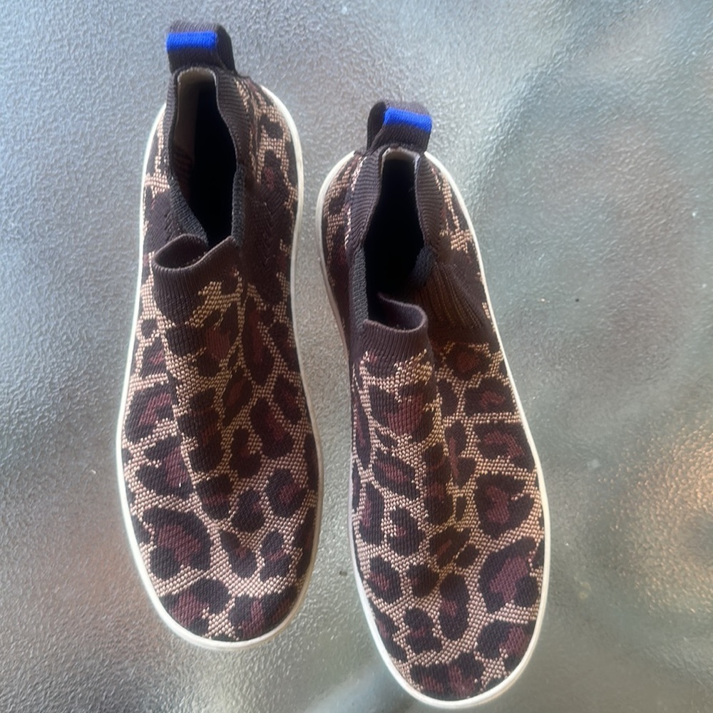 Rothy’s Bootie - Leopard Print. Like New Conditio… - image 2